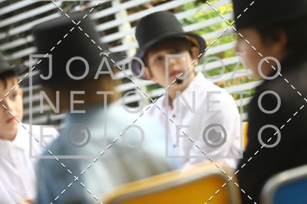 Buy your photos of the eventTots & Teens June 2019 Presentation on Fotop