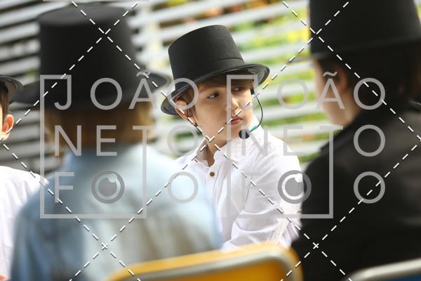 Buy your photos of the eventTots & Teens June 2019 Presentation on Fotop