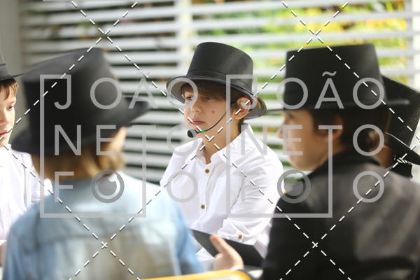 Buy your photos of the eventTots & Teens June 2019 Presentation on Fotop