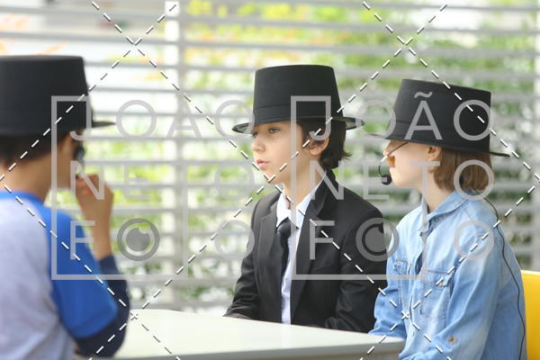 Buy your photos of the eventTots & Teens June 2019 Presentation on Fotop