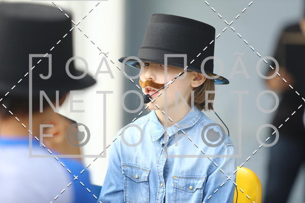 Buy your photos of the eventTots & Teens June 2019 Presentation on Fotop