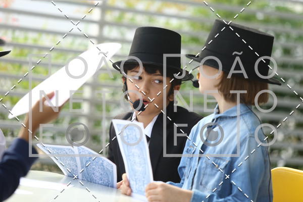 Buy your photos of the eventTots & Teens June 2019 Presentation on Fotop