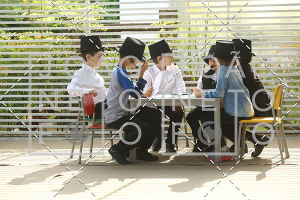 Buy your photos of the eventTots & Teens June 2019 Presentation on Fotop