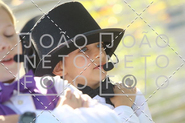 Buy your photos of the eventTots & Teens June 2019 Presentation on Fotop