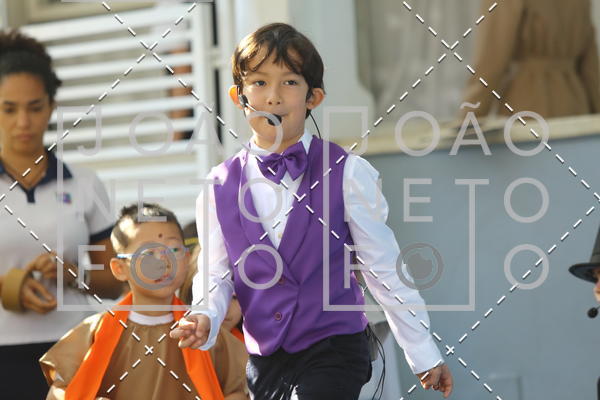 Buy your photos of the eventTots & Teens June 2019 Presentation on Fotop