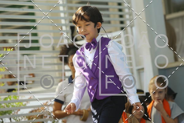 Buy your photos of the eventTots & Teens June 2019 Presentation on Fotop