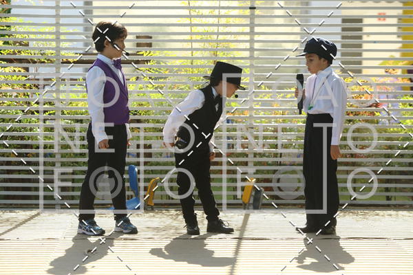 Buy your photos of the eventTots & Teens June 2019 Presentation on Fotop