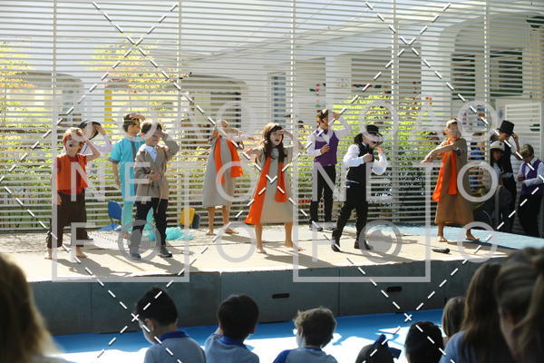 Buy your photos of the eventTots & Teens June 2019 Presentation on Fotop