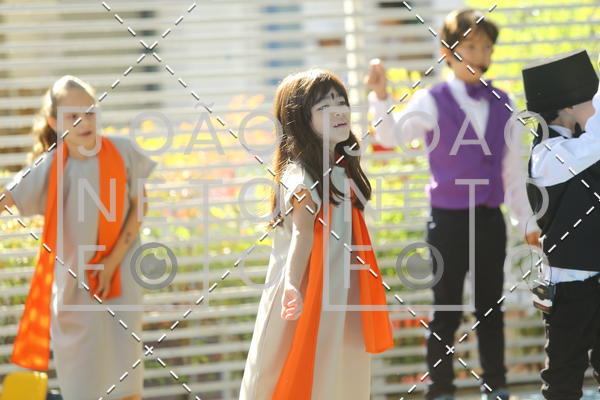 Buy your photos of the eventTots & Teens June 2019 Presentation on Fotop