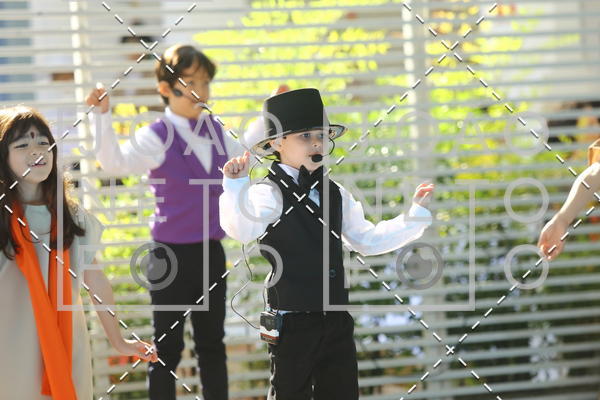 Buy your photos of the eventTots & Teens June 2019 Presentation on Fotop