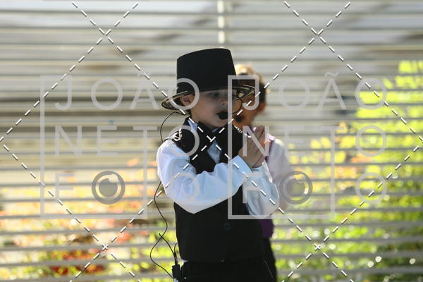 Buy your photos of the eventTots & Teens June 2019 Presentation on Fotop