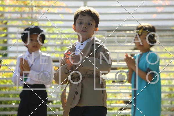 Buy your photos of the eventTots & Teens June 2019 Presentation on Fotop