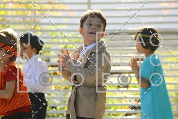 Buy your photos of the eventTots & Teens June 2019 Presentation on Fotop