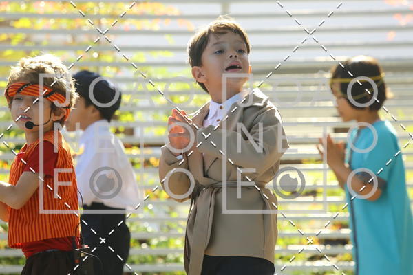 Buy your photos of the eventTots & Teens June 2019 Presentation on Fotop