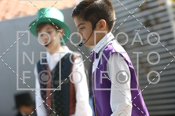 Buy your photos of the eventTots & Teens June 2019 Presentation on Fotop