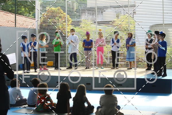 Buy your photos of the eventTots & Teens June 2019 Presentation on Fotop