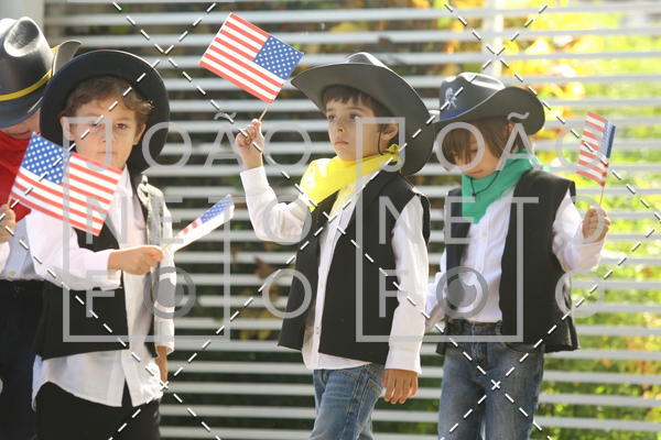 Buy your photos of the eventTots & Teens June 2019 Presentation on Fotop