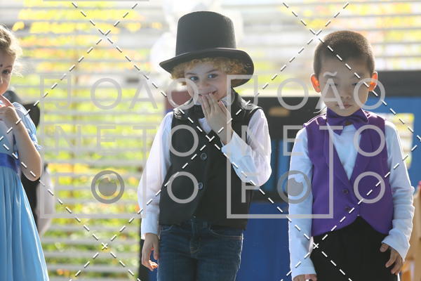 Buy your photos of the eventTots & Teens June 2019 Presentation on Fotop