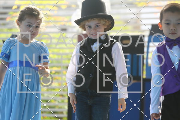 Buy your photos of the eventTots & Teens June 2019 Presentation on Fotop