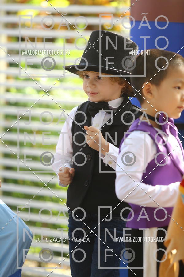 Buy your photos of the eventTots & Teens June 2019 Presentation on Fotop