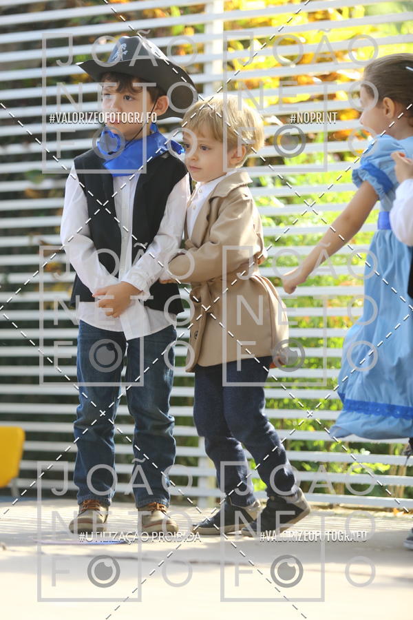 Buy your photos of the eventTots & Teens June 2019 Presentation on Fotop