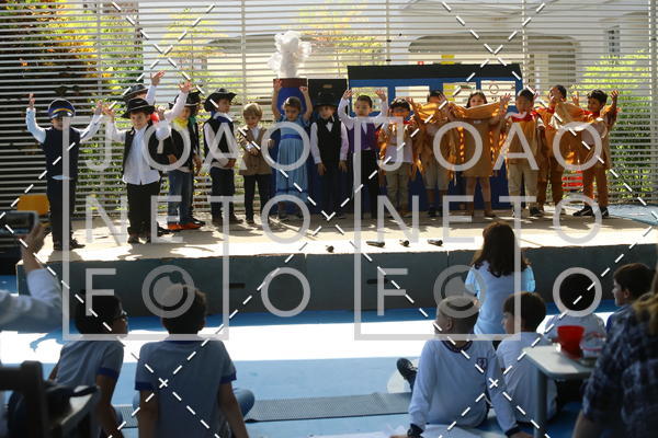 Buy your photos of the eventTots & Teens June 2019 Presentation on Fotop