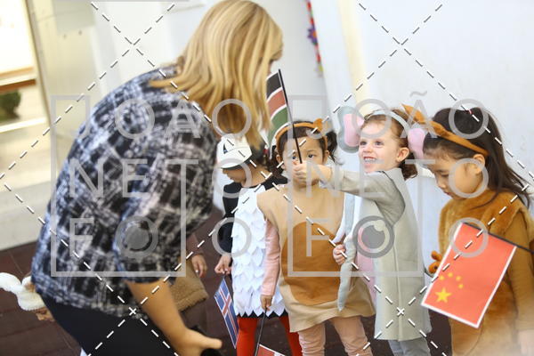 Buy your photos of the eventTots & Teens June 2019 Presentation on Fotop