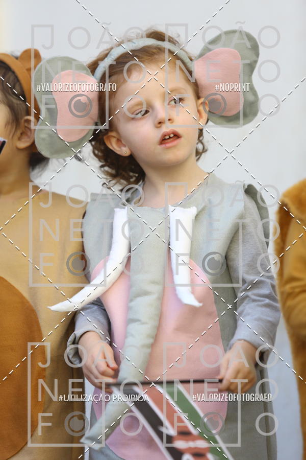 Buy your photos of the eventTots & Teens June 2019 Presentation on Fotop