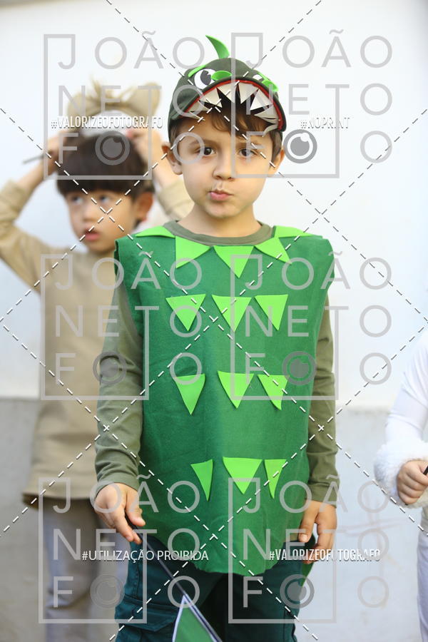 Buy your photos of the eventTots & Teens June 2019 Presentation on Fotop
