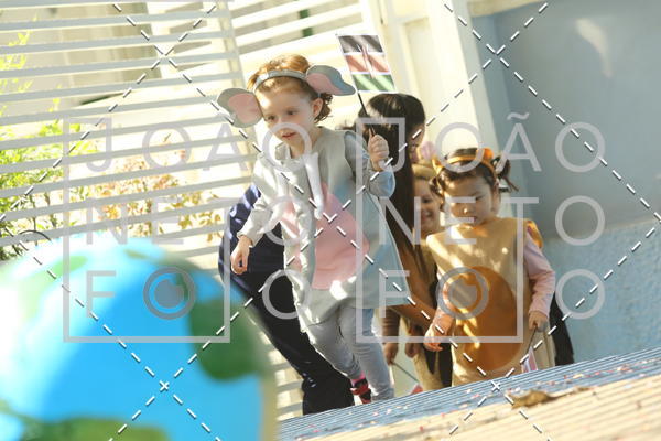 Buy your photos of the eventTots & Teens June 2019 Presentation on Fotop