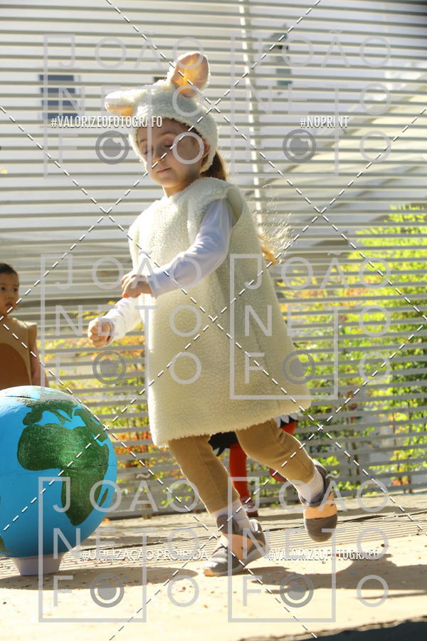 Buy your photos of the eventTots & Teens June 2019 Presentation on Fotop