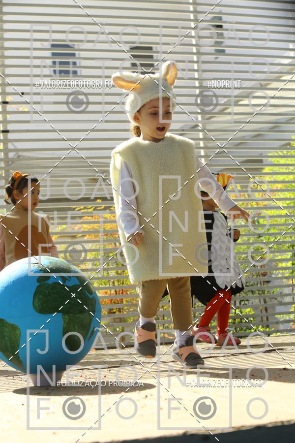 Buy your photos of the eventTots & Teens June 2019 Presentation on Fotop
