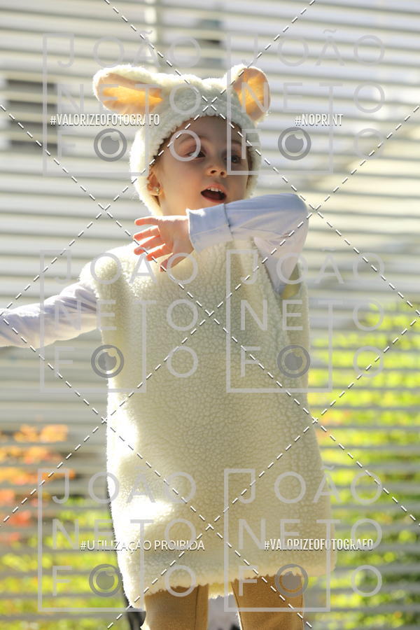 Buy your photos of the eventTots & Teens June 2019 Presentation on Fotop