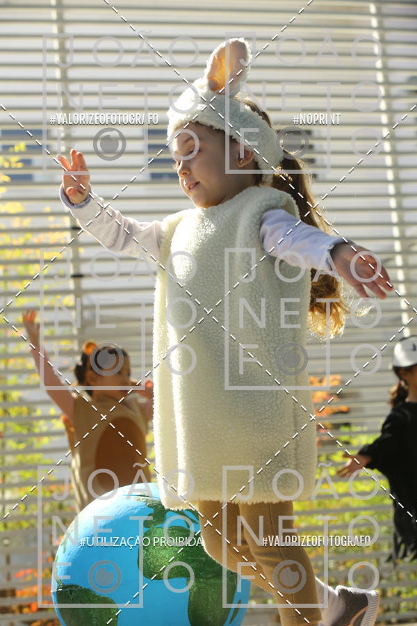 Buy your photos of the eventTots & Teens June 2019 Presentation on Fotop