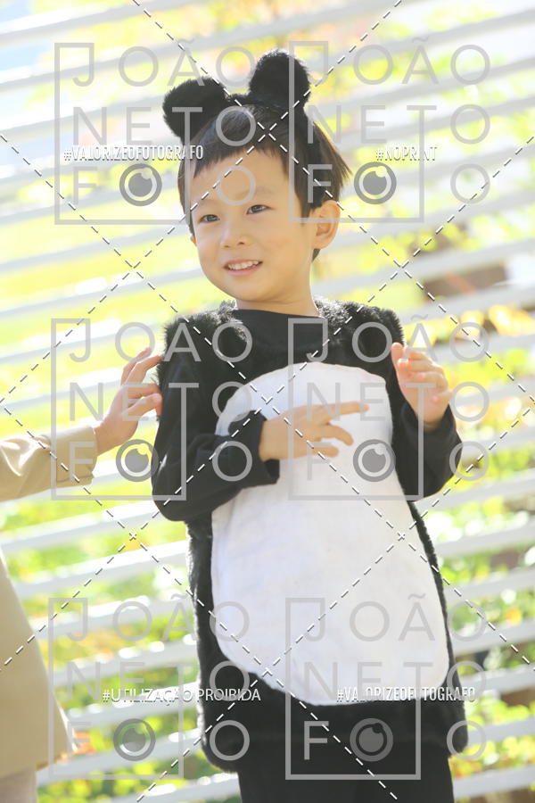 Buy your photos of the eventTots & Teens June 2019 Presentation on Fotop