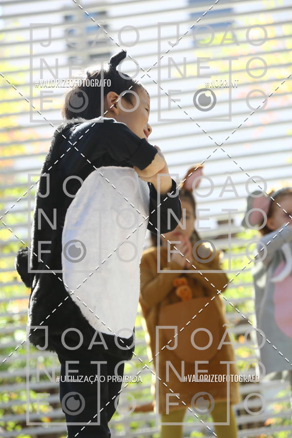 Buy your photos of the eventTots & Teens June 2019 Presentation on Fotop