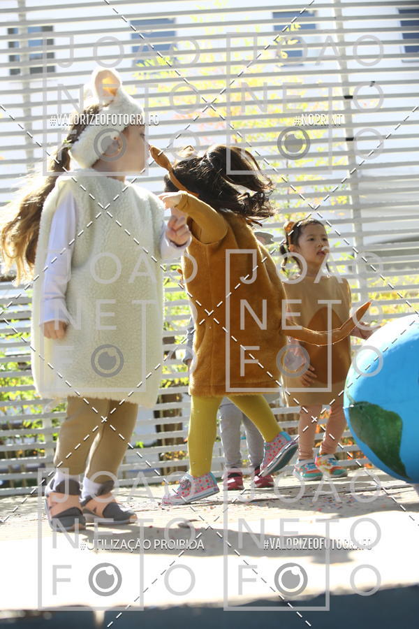 Buy your photos of the eventTots & Teens June 2019 Presentation on Fotop