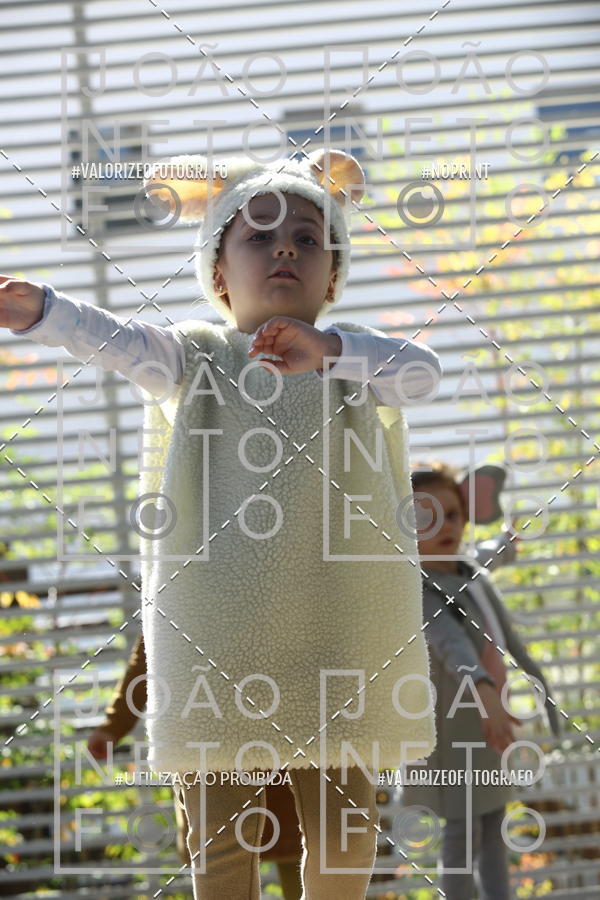 Buy your photos of the eventTots & Teens June 2019 Presentation on Fotop