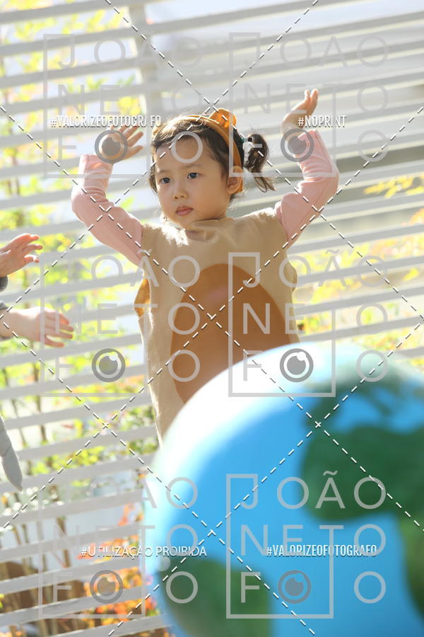 Buy your photos of the eventTots & Teens June 2019 Presentation on Fotop