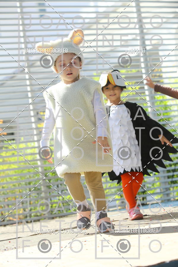 Buy your photos of the eventTots & Teens June 2019 Presentation on Fotop