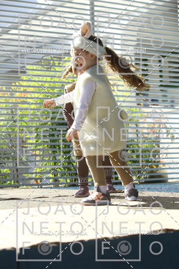 Buy your photos of the eventTots & Teens June 2019 Presentation on Fotop