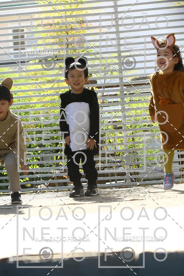 Buy your photos of the eventTots & Teens June 2019 Presentation on Fotop