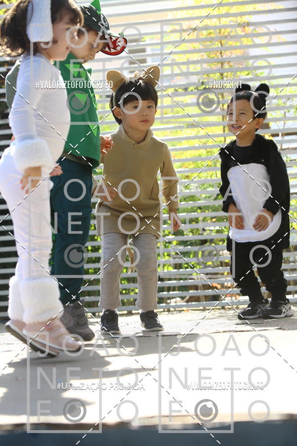 Buy your photos of the eventTots & Teens June 2019 Presentation on Fotop