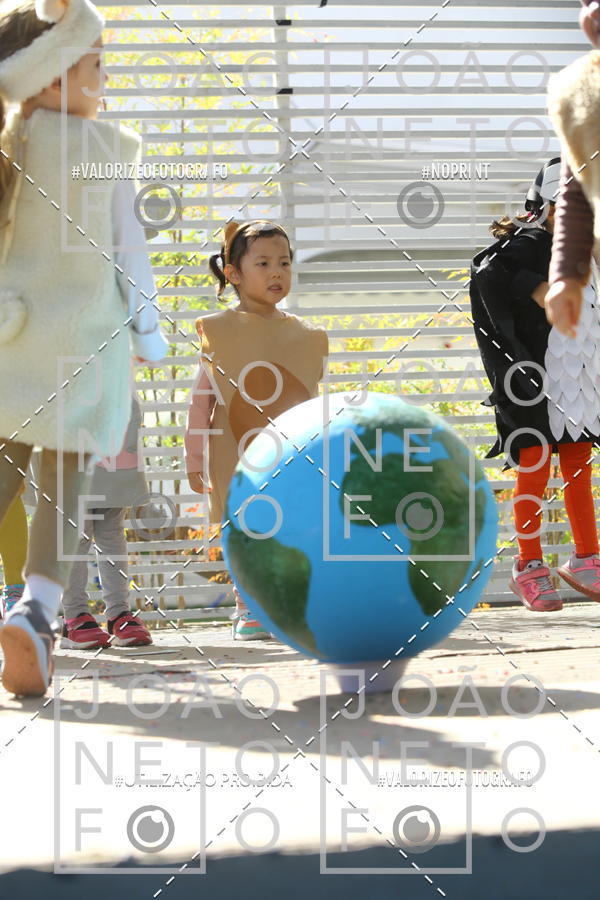 Buy your photos of the eventTots & Teens June 2019 Presentation on Fotop