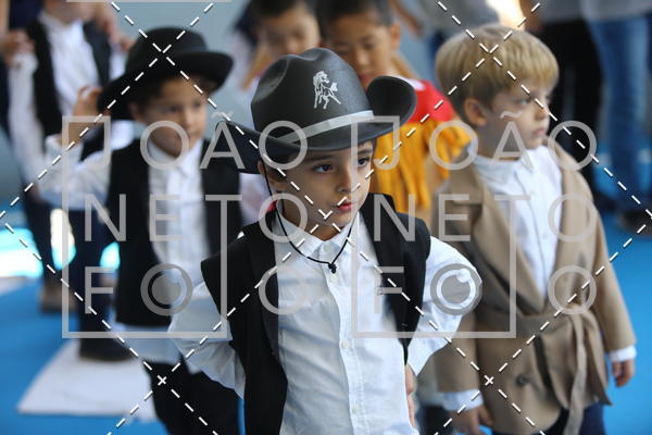 Buy your photos of the eventTots & Teens June 2019 Presentation on Fotop
