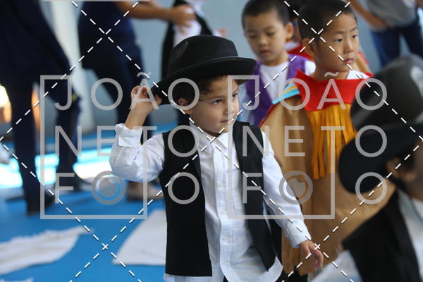 Buy your photos of the eventTots & Teens June 2019 Presentation on Fotop