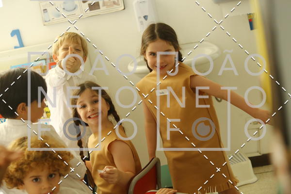 Buy your photos of the eventTots & Teens June 2019 Presentation on Fotop