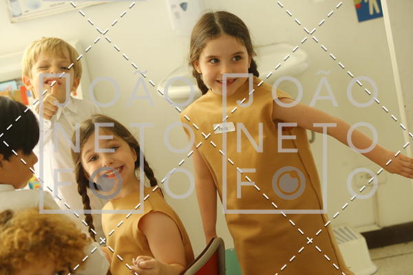 Buy your photos of the eventTots & Teens June 2019 Presentation on Fotop
