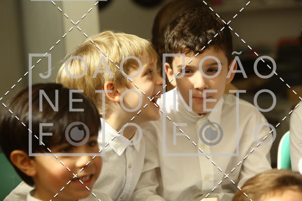 Buy your photos of the eventTots & Teens June 2019 Presentation on Fotop