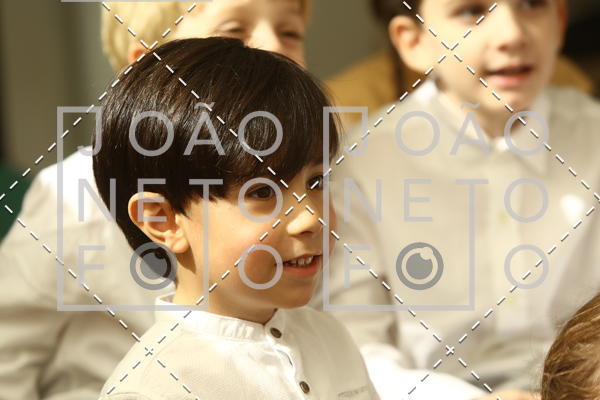 Buy your photos of the eventTots & Teens June 2019 Presentation on Fotop